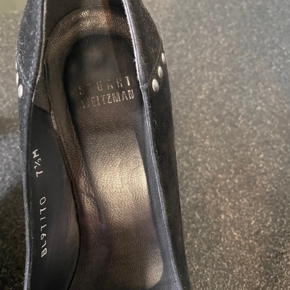 Stuart Weitzman black suede pumps, EUC, worn only twice, US 7.5. - Picture 4 of 4